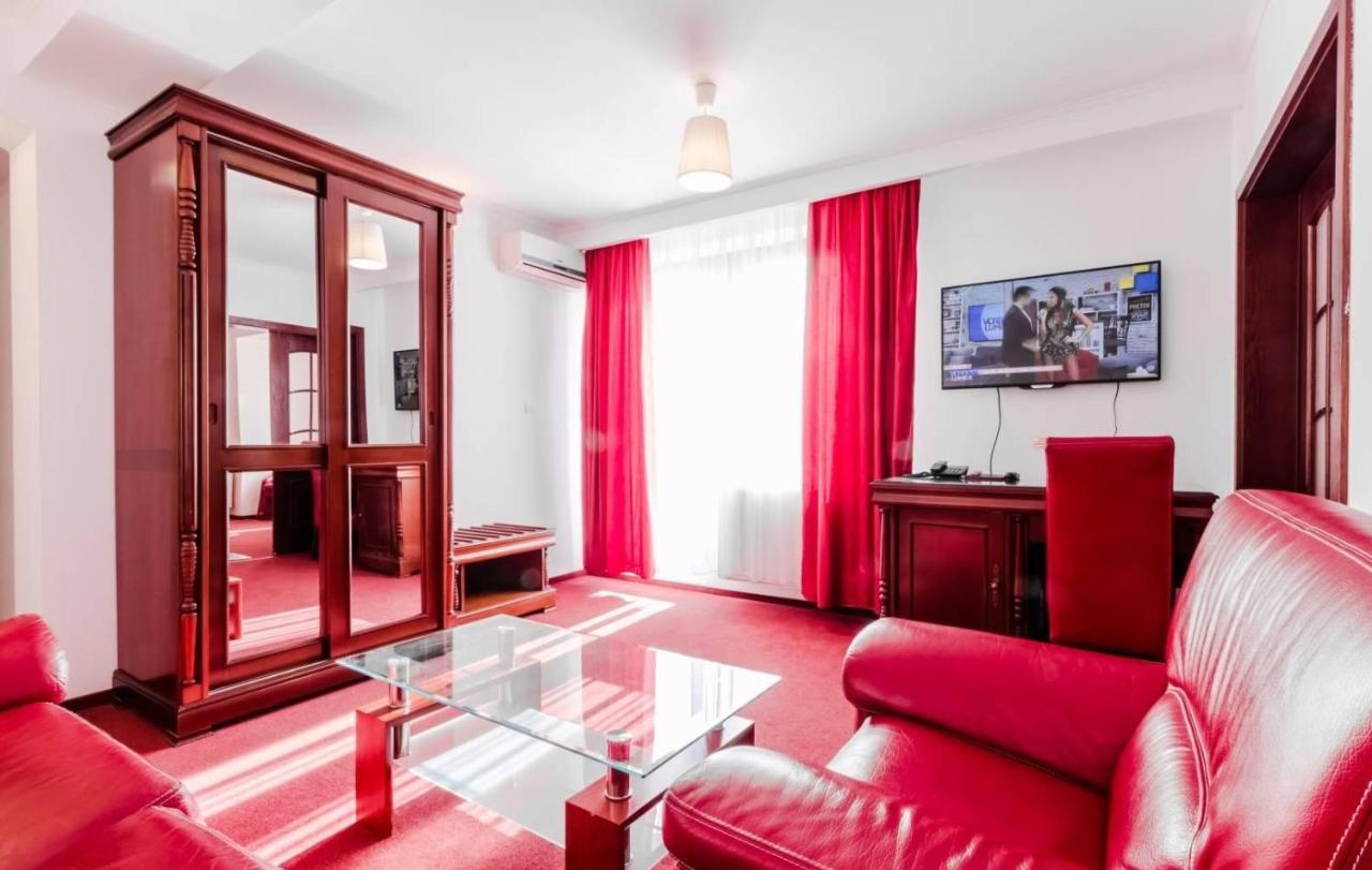 Hotel Bulevard Făgăraş 외부 사진