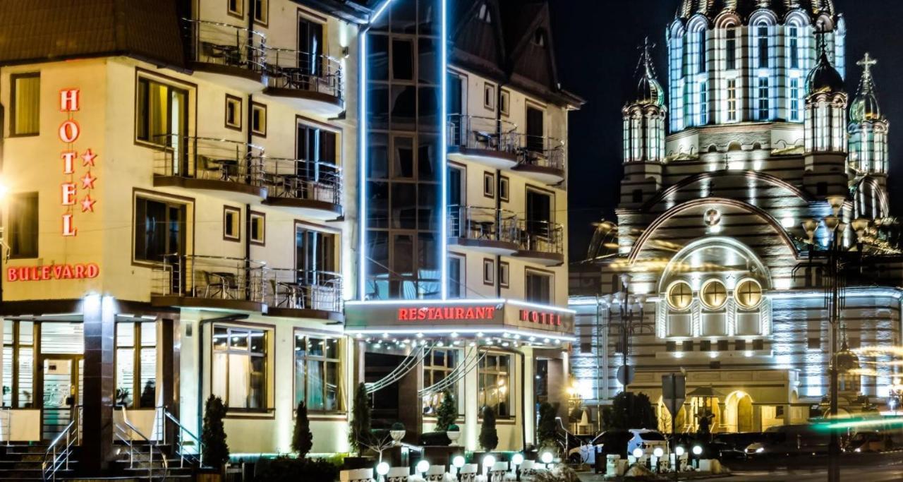 Hotel Bulevard Făgăraş 외부 사진