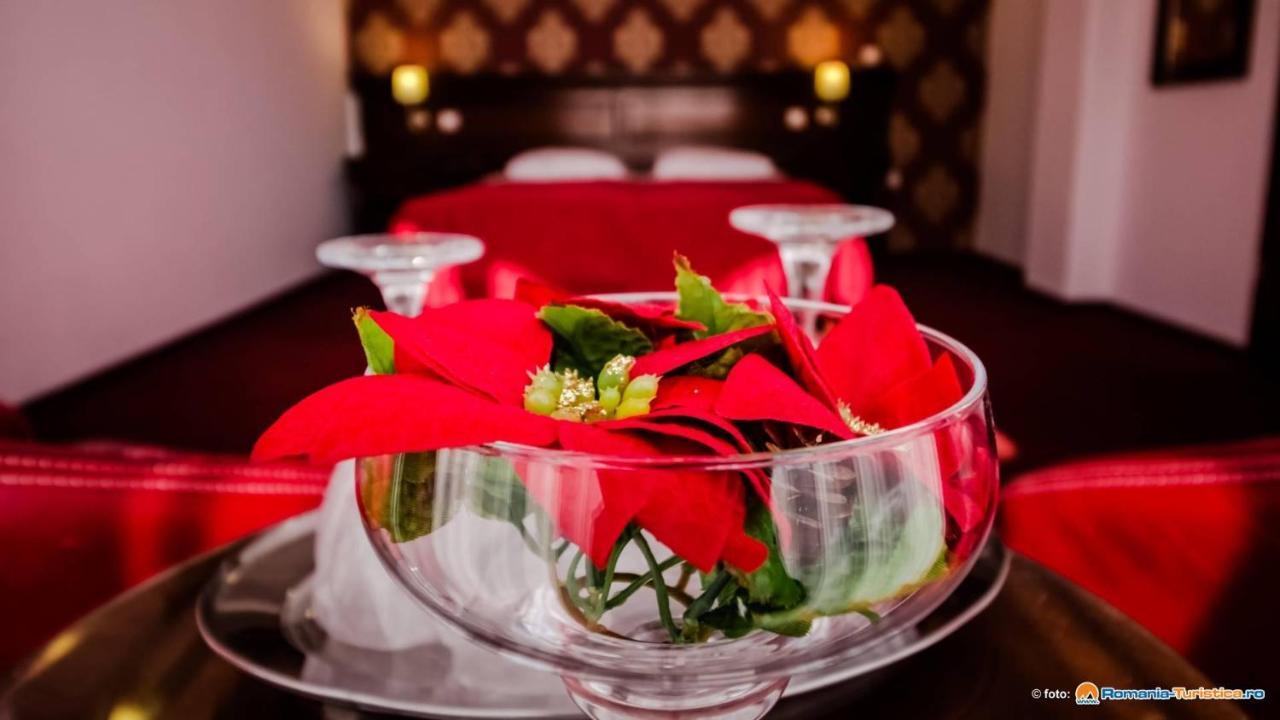 Hotel Bulevard Făgăraş 외부 사진