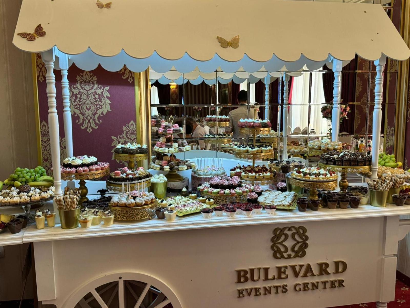 Hotel Bulevard Făgăraş 외부 사진