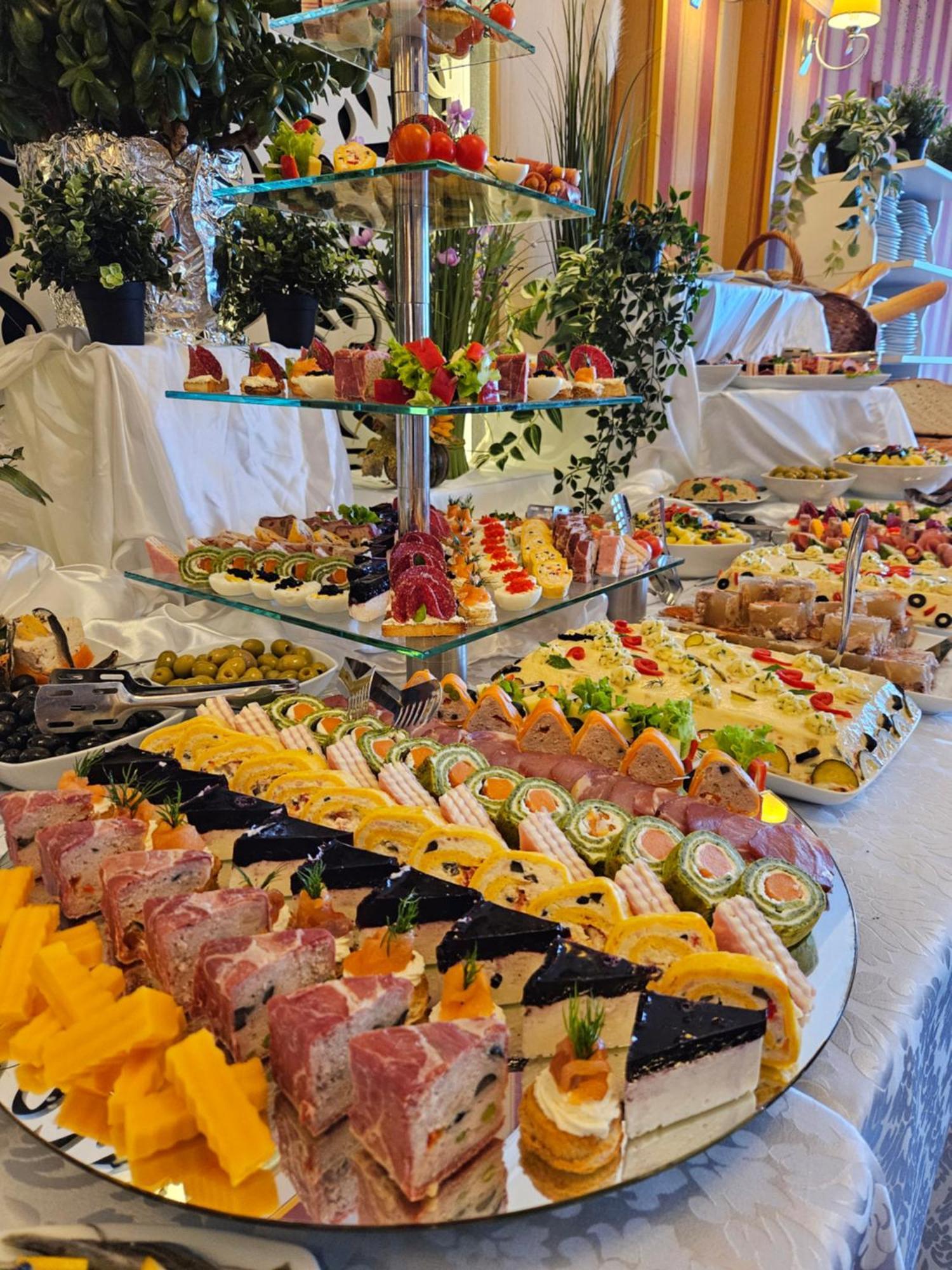 Hotel Bulevard Făgăraş 외부 사진