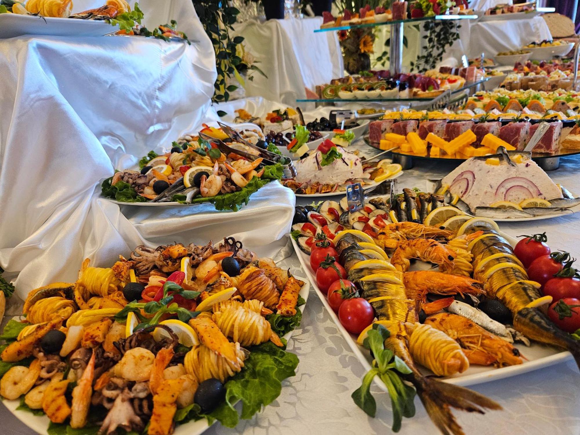 Hotel Bulevard Făgăraş 외부 사진